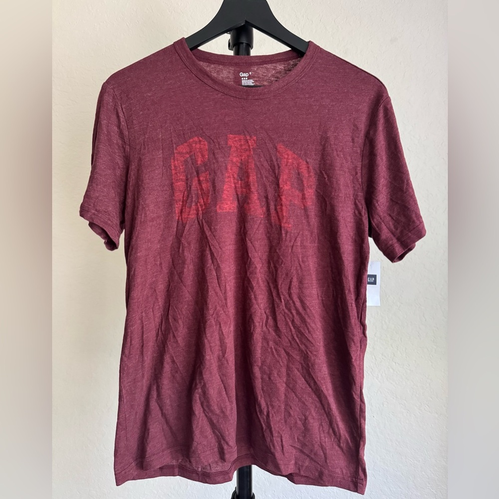 New Gap T-Shirt Logo Crew Neck Short Sleeve - Small Maroon